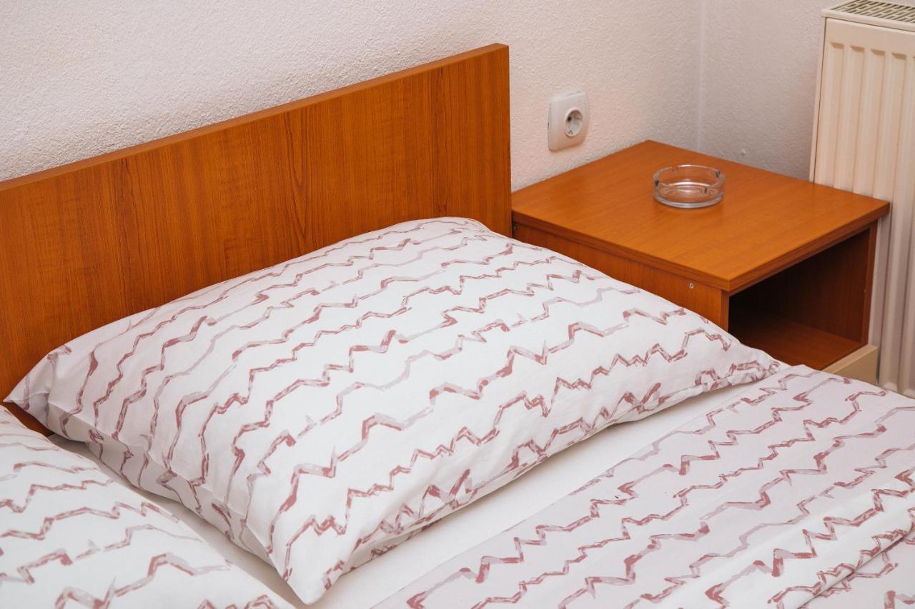 Jezero Laminci Bed & Breakfast Bosanska Gradiska Eksteriør bilde