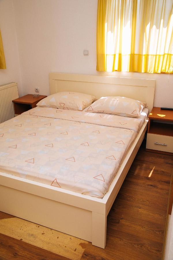 Jezero Laminci Bed & Breakfast Bosanska Gradiska Eksteriør bilde