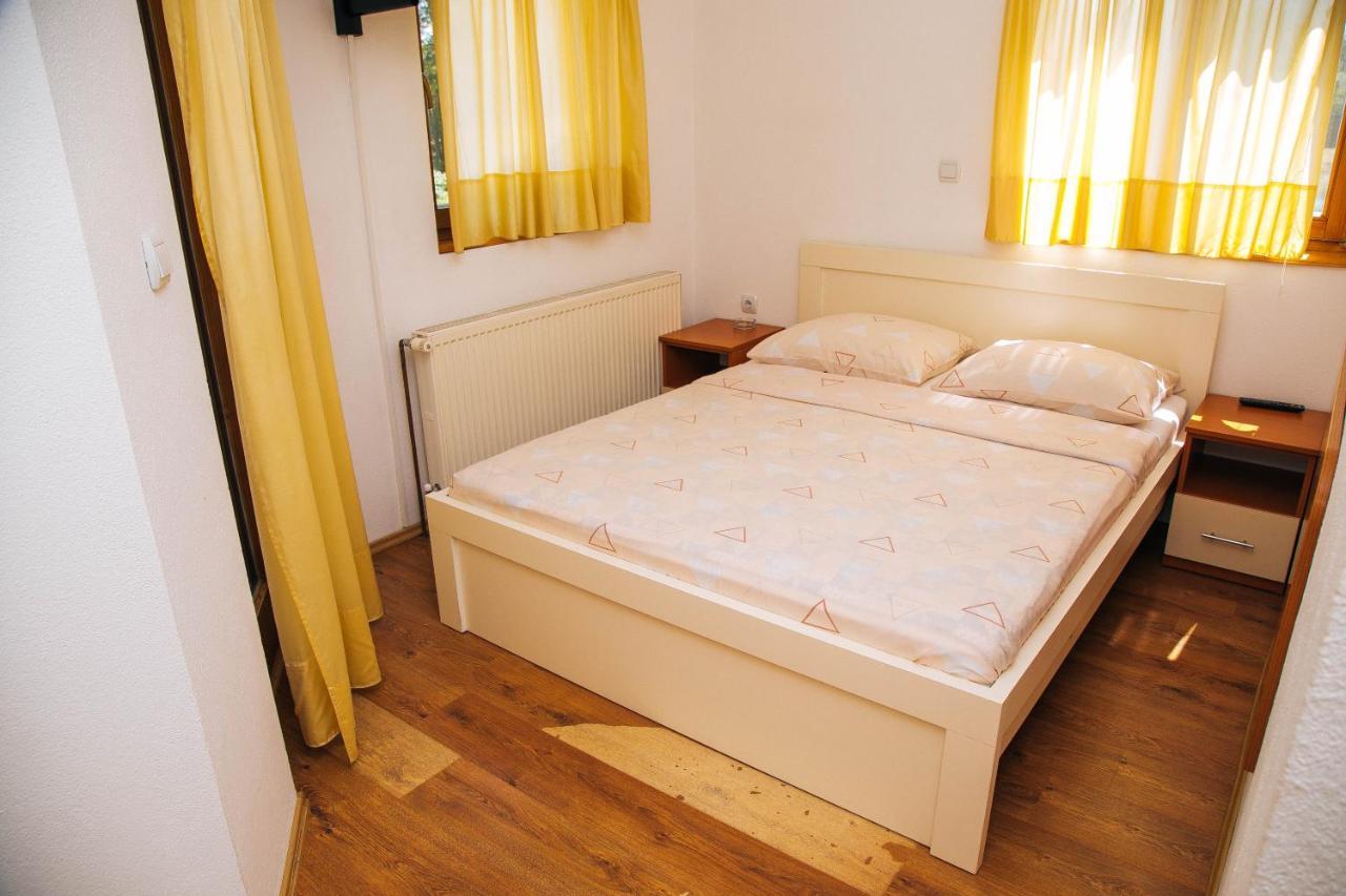 Jezero Laminci Bed & Breakfast Bosanska Gradiska Eksteriør bilde