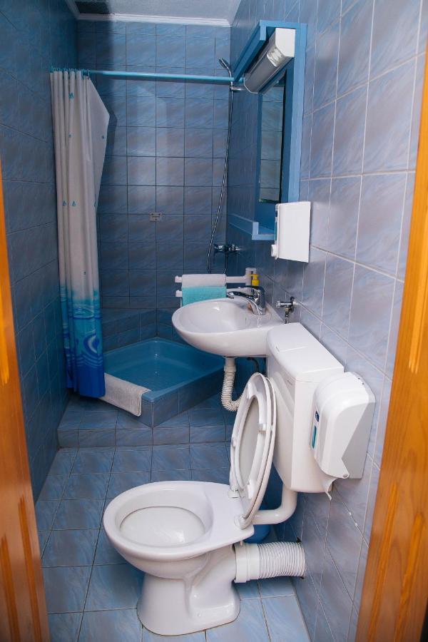 Jezero Laminci Bed & Breakfast Bosanska Gradiska Eksteriør bilde