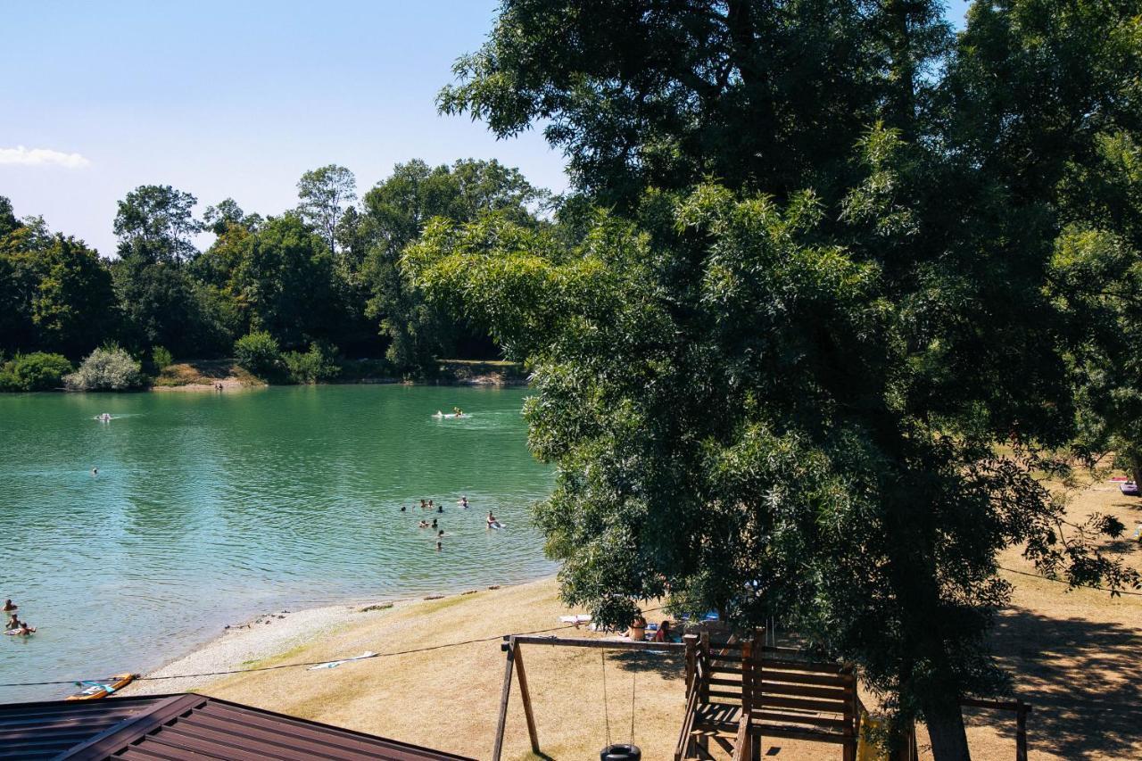 Jezero Laminci Bed & Breakfast Bosanska Gradiska Eksteriør bilde