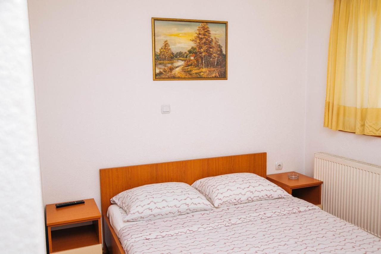 Jezero Laminci Bed & Breakfast Bosanska Gradiska Eksteriør bilde