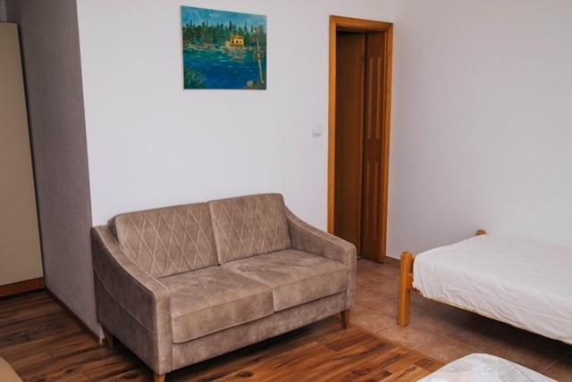 Jezero Laminci Bed & Breakfast Bosanska Gradiska Eksteriør bilde